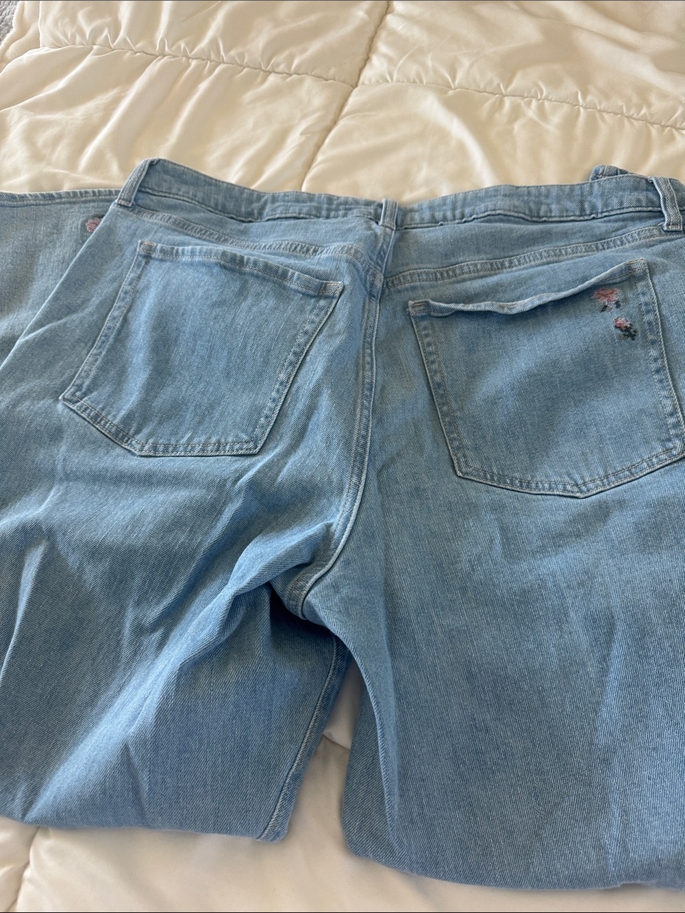 Old Navy Light Blue High Rise OG Loose Jeans with Pink Floral Embroidery - Picture 4 of 4